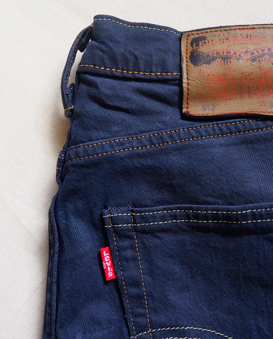 Cut Off Levi's Jeans